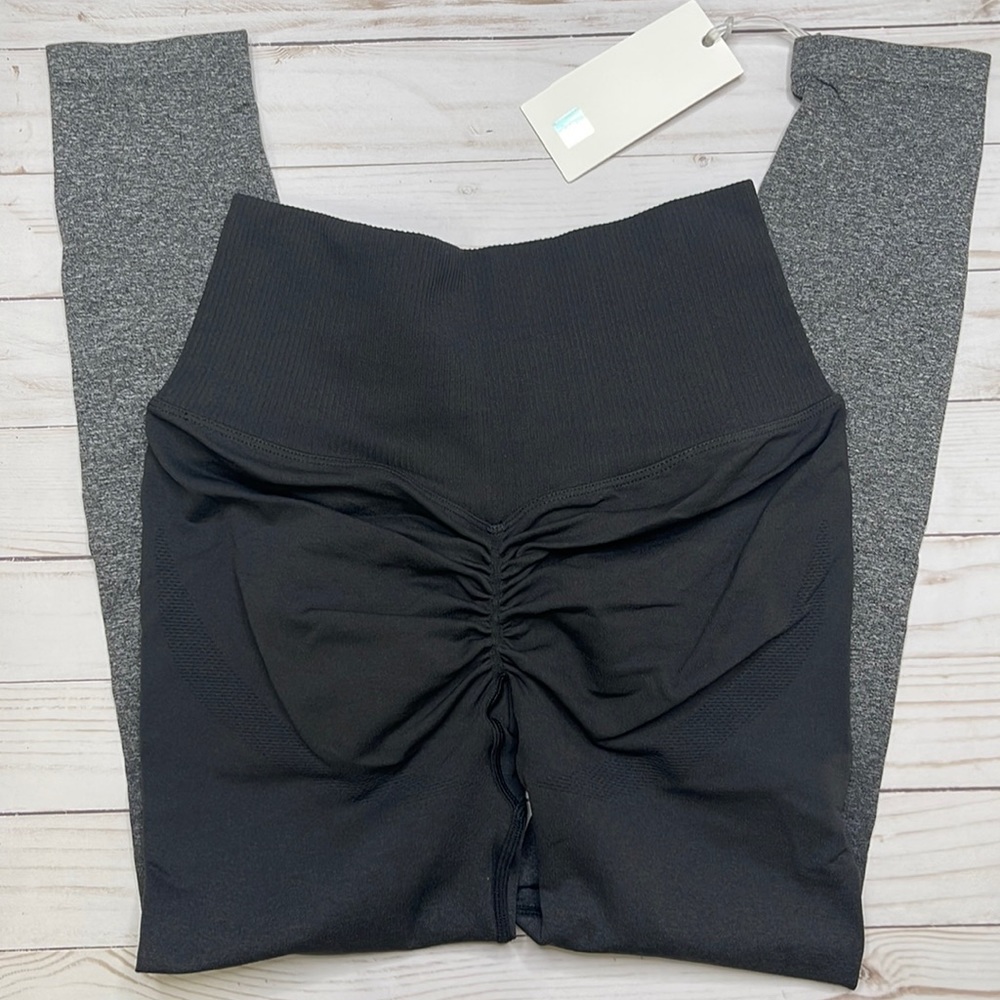 Doyoueven Ombré Scrunch Seamless leggings - Black